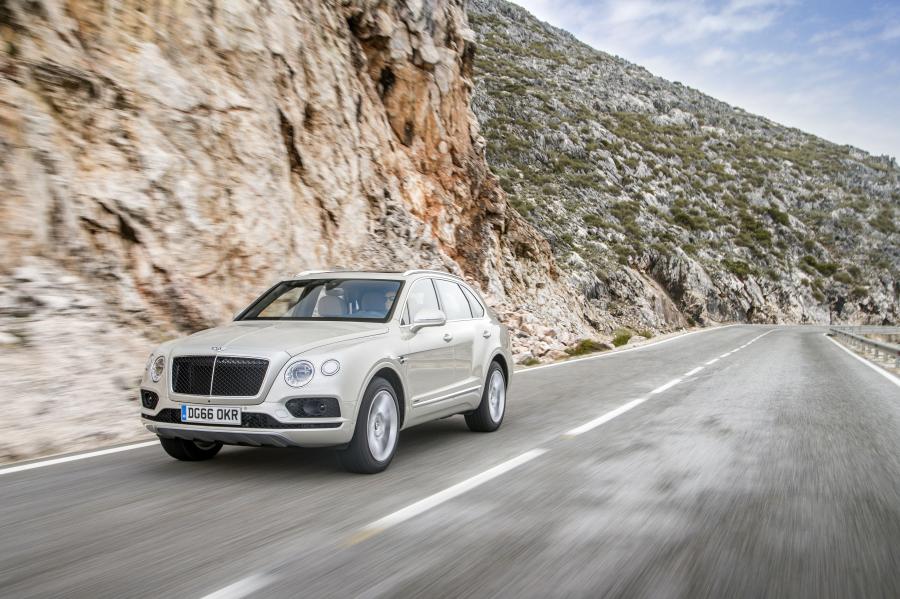 Bentley Bentayga Diesel 2016 года  (WW) (фото 85 из 107)
